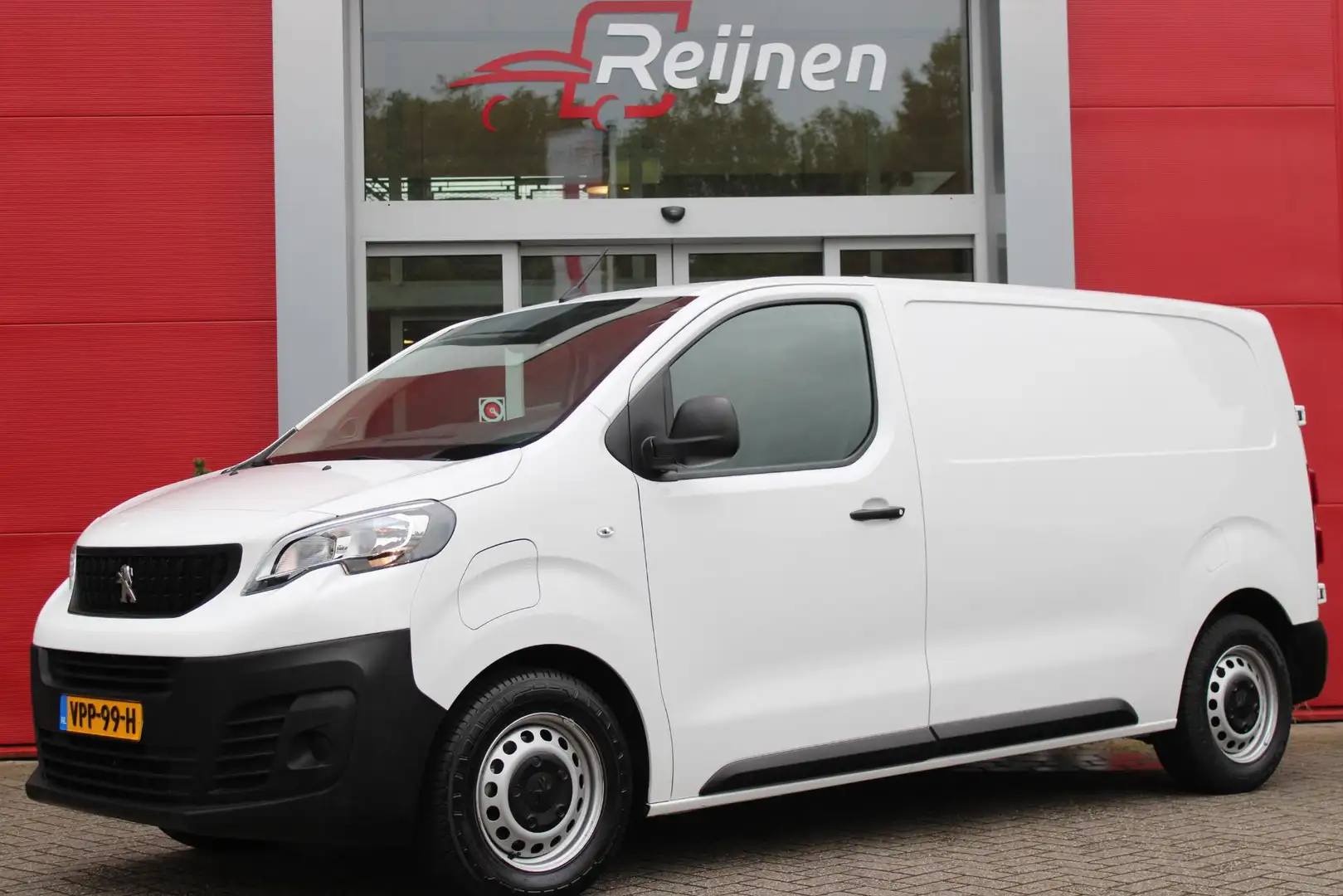 Peugeot e-Expert EV L2 136PK AUTOMAAT 75 kWh | NAVIGATIE 10" TOUCHS - 1