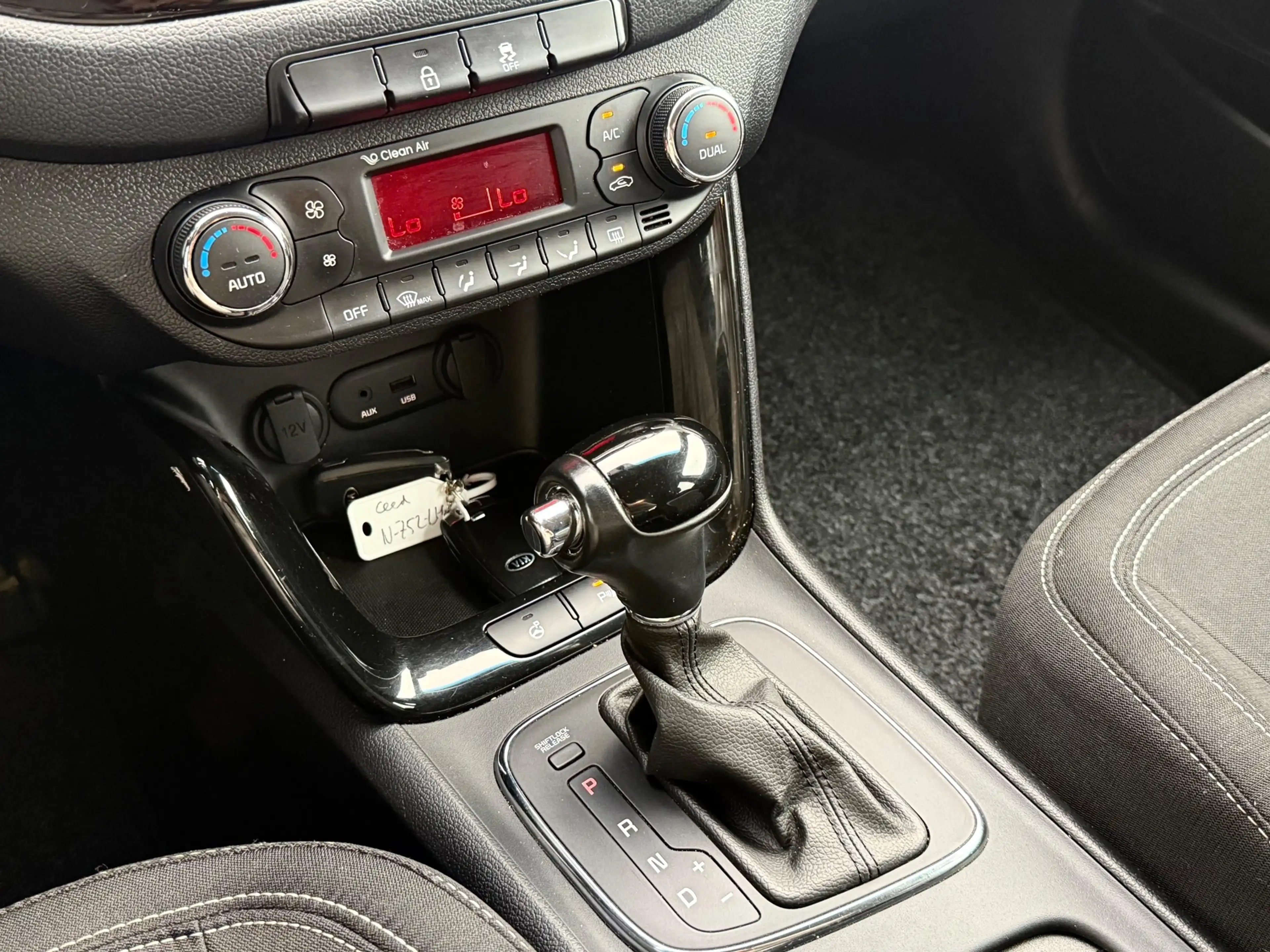Kia Ceed / cee'd 1.6 GDI DynamicLine| CAMERA| NAVI| VOL OPTIES — photo 7