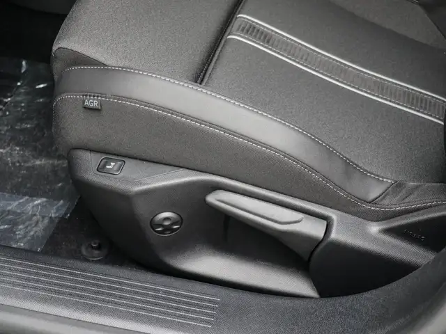 Opel Astra view 13