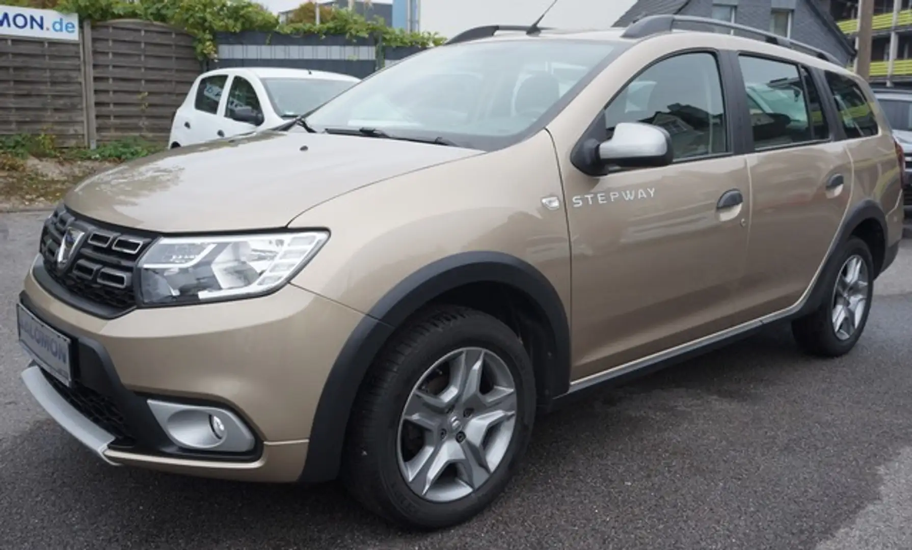Dacia Logan MCV STEPWAY+1.Hand+scheckheft NAVI+Sitzheizung Bronze - 1