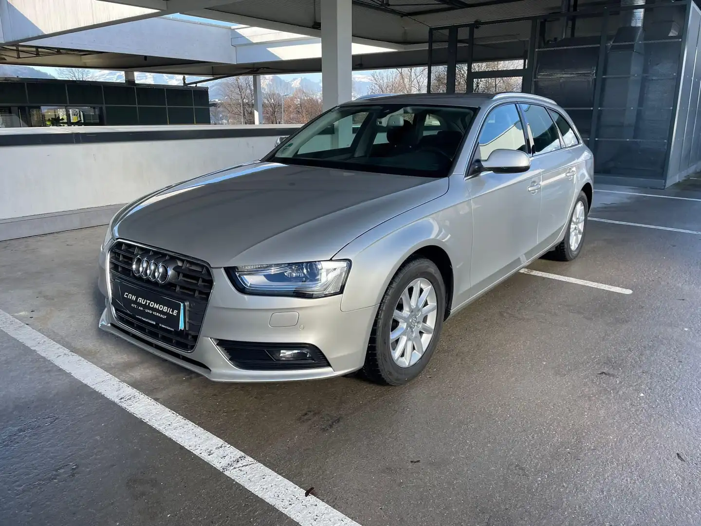 Audi A4 3,0TDI V6 Grau - 2