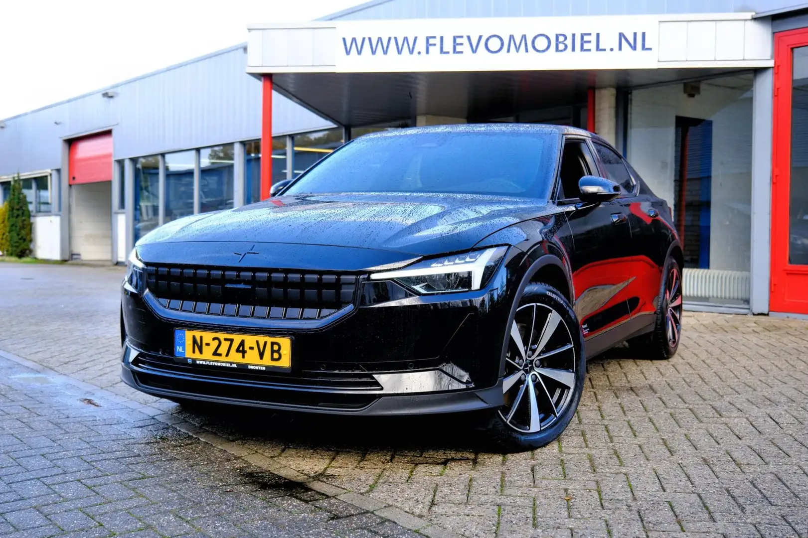 Polestar 2 Standard Range Single Motor 63kWh Aut. Pano|Navi|H Zwart - 1