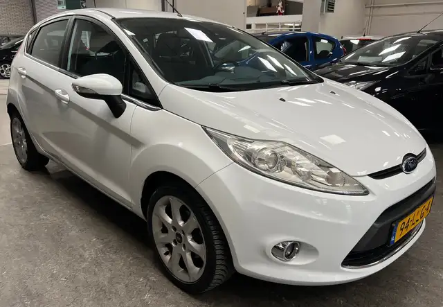 Ford Fiesta view 12