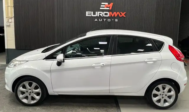 Ford Fiesta view 7
