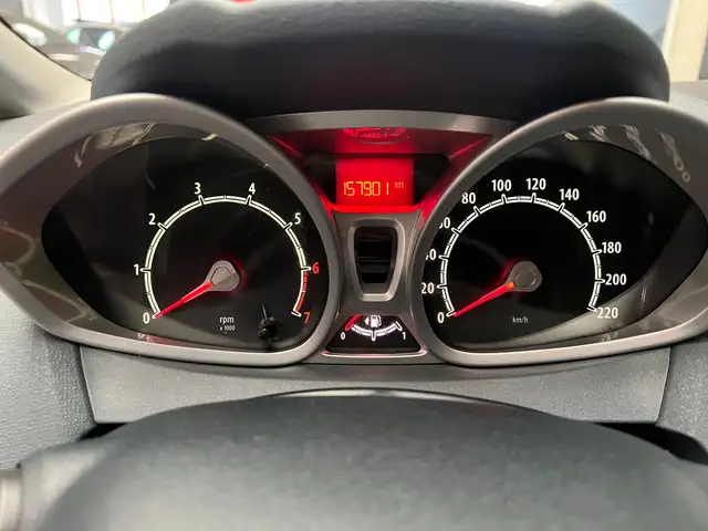 Ford Fiesta view 18