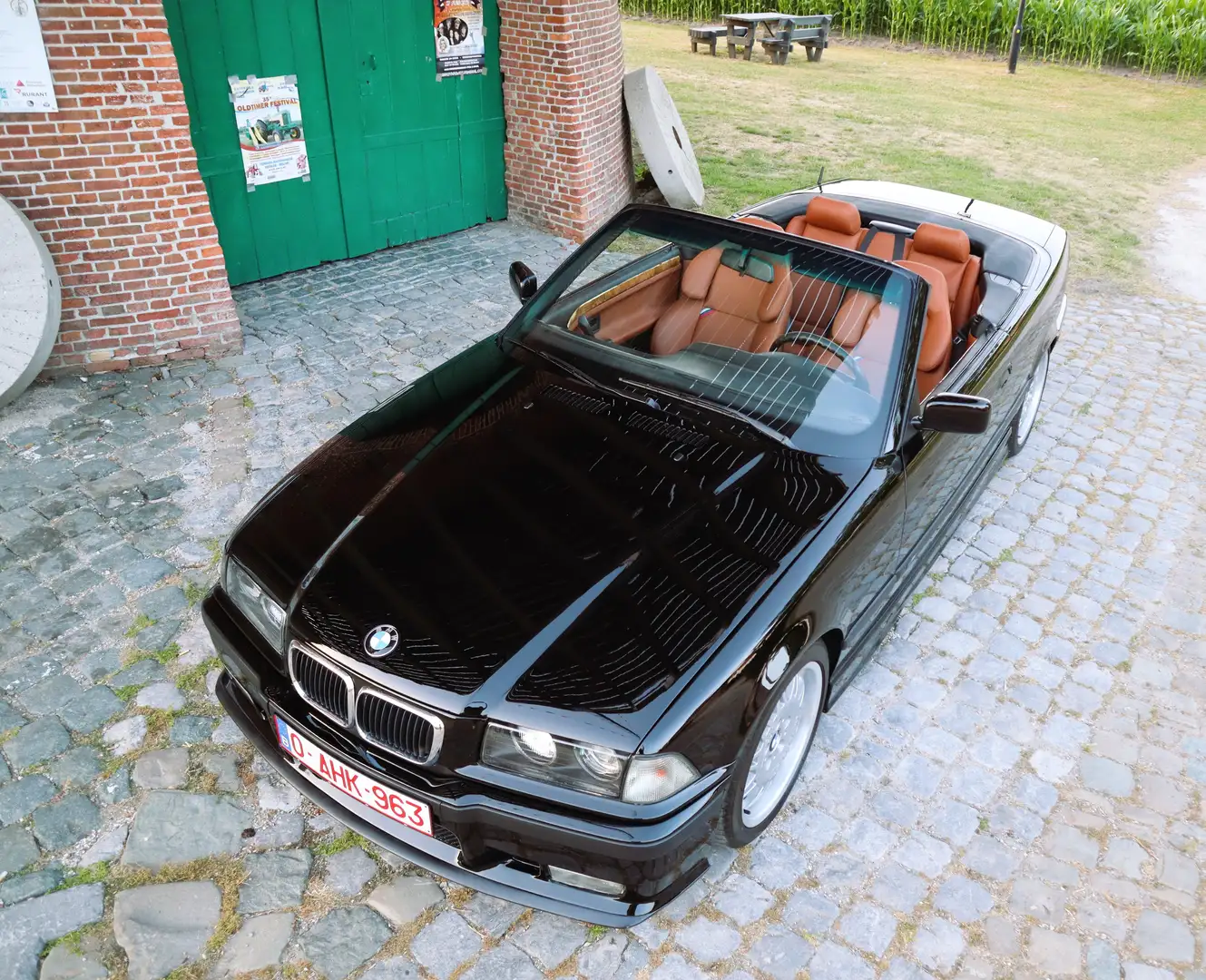 BMW 325 325i M-technic + Hardtop Zwart - 2