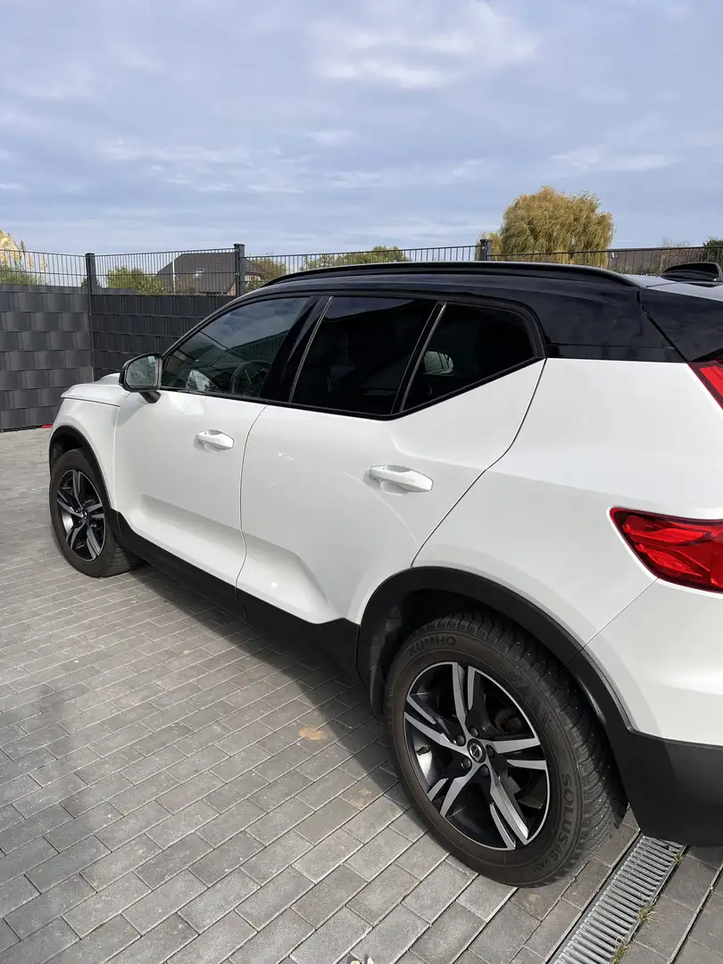 Volvo XC40 R Design 2WD Weiß - 2