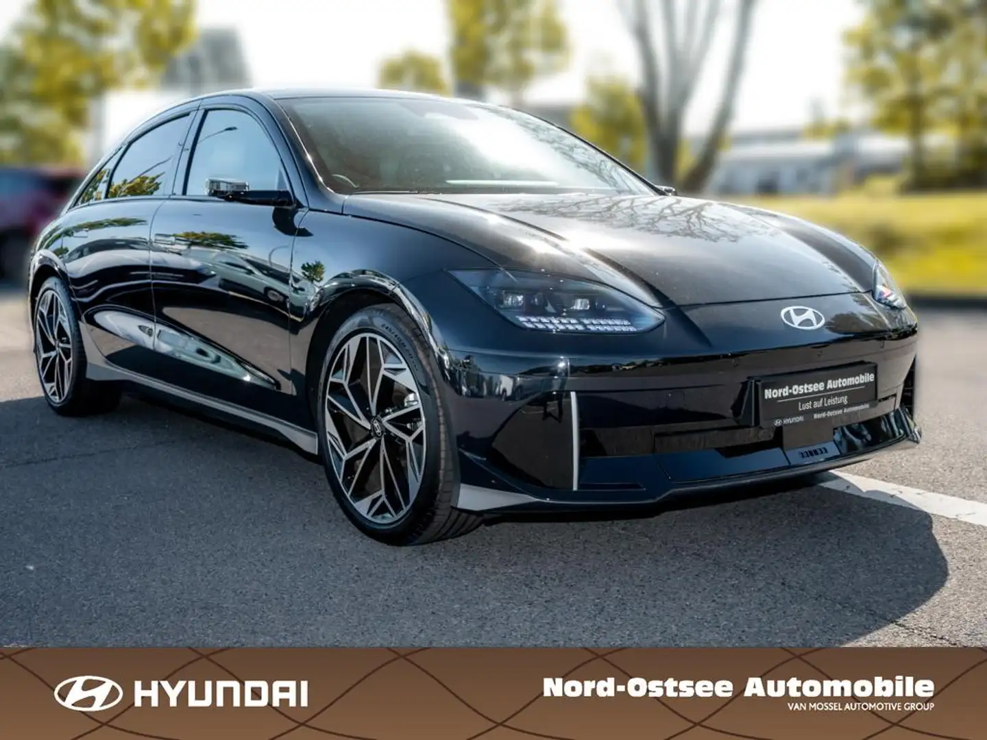 Hyundai IONIQ 6 UNIQ dig. Außenspiegel Glasdach 20" LM Bleu - 2