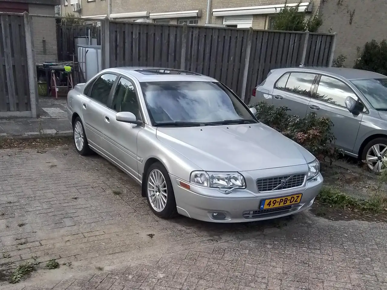 Volvo S80