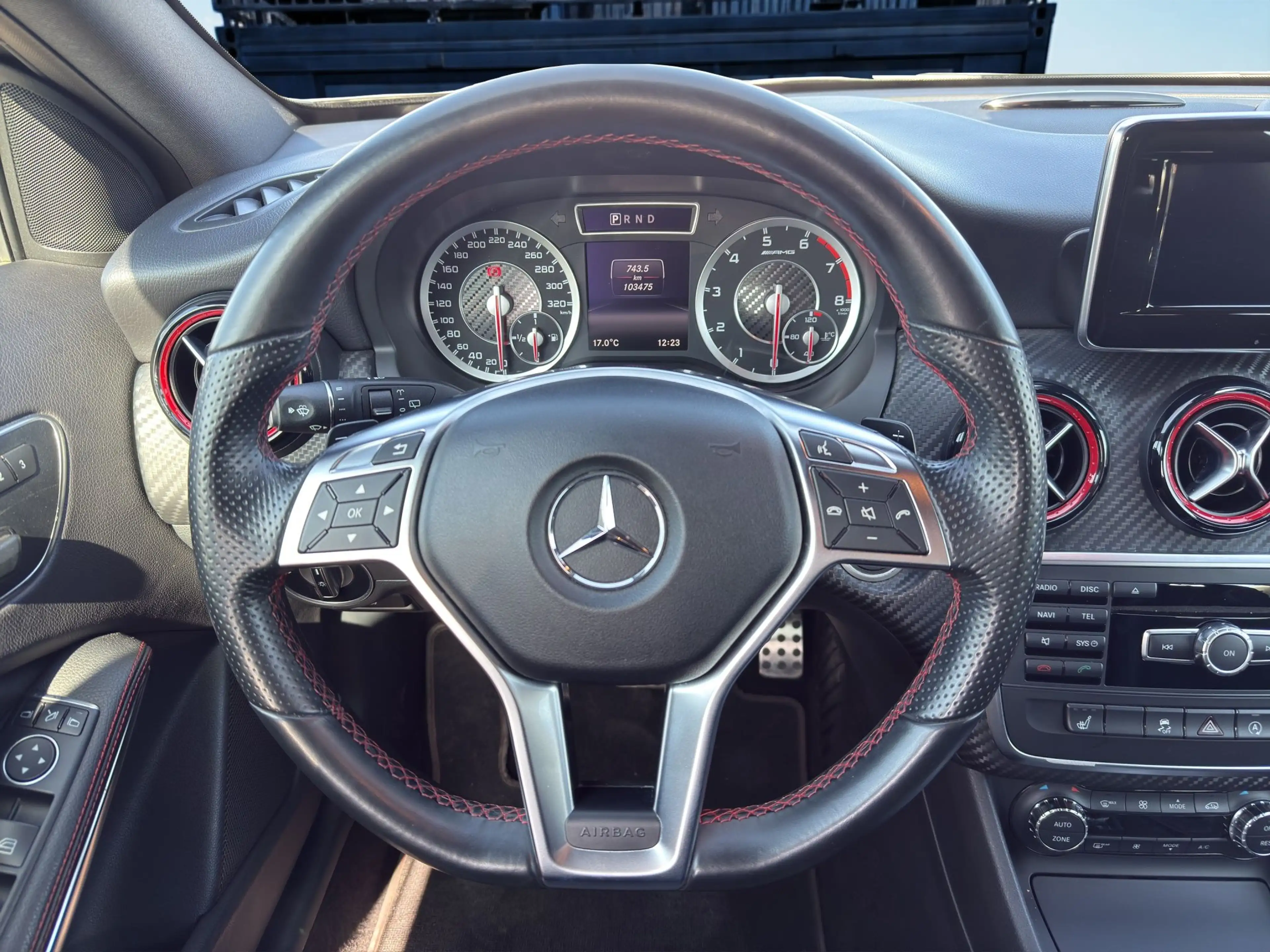Mercedes-Benz A 45 AMG 4MATIC | 360 PS | DRIVER'S | PERFORMANCE ABGAS | — photo 10