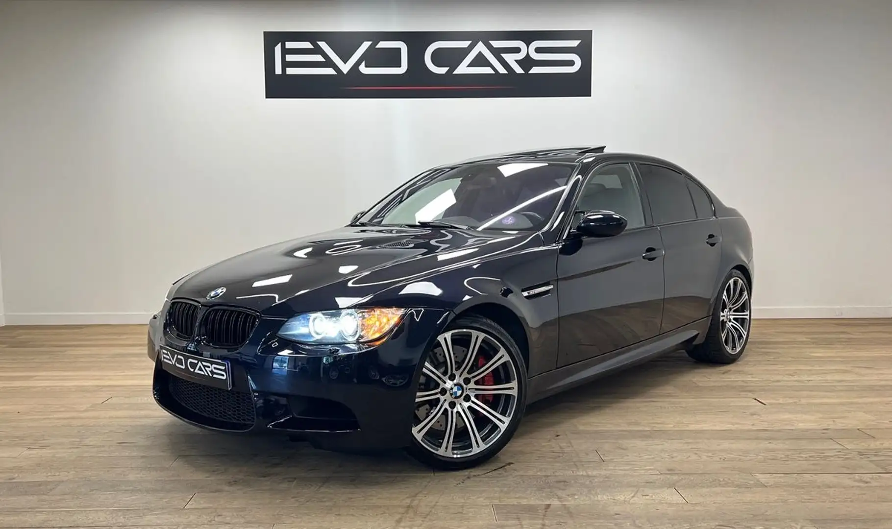 BMW M3 E90 LCI V8 4.0 420 ch DKG / EDC / TO / carbonschwa Чёрный - 1