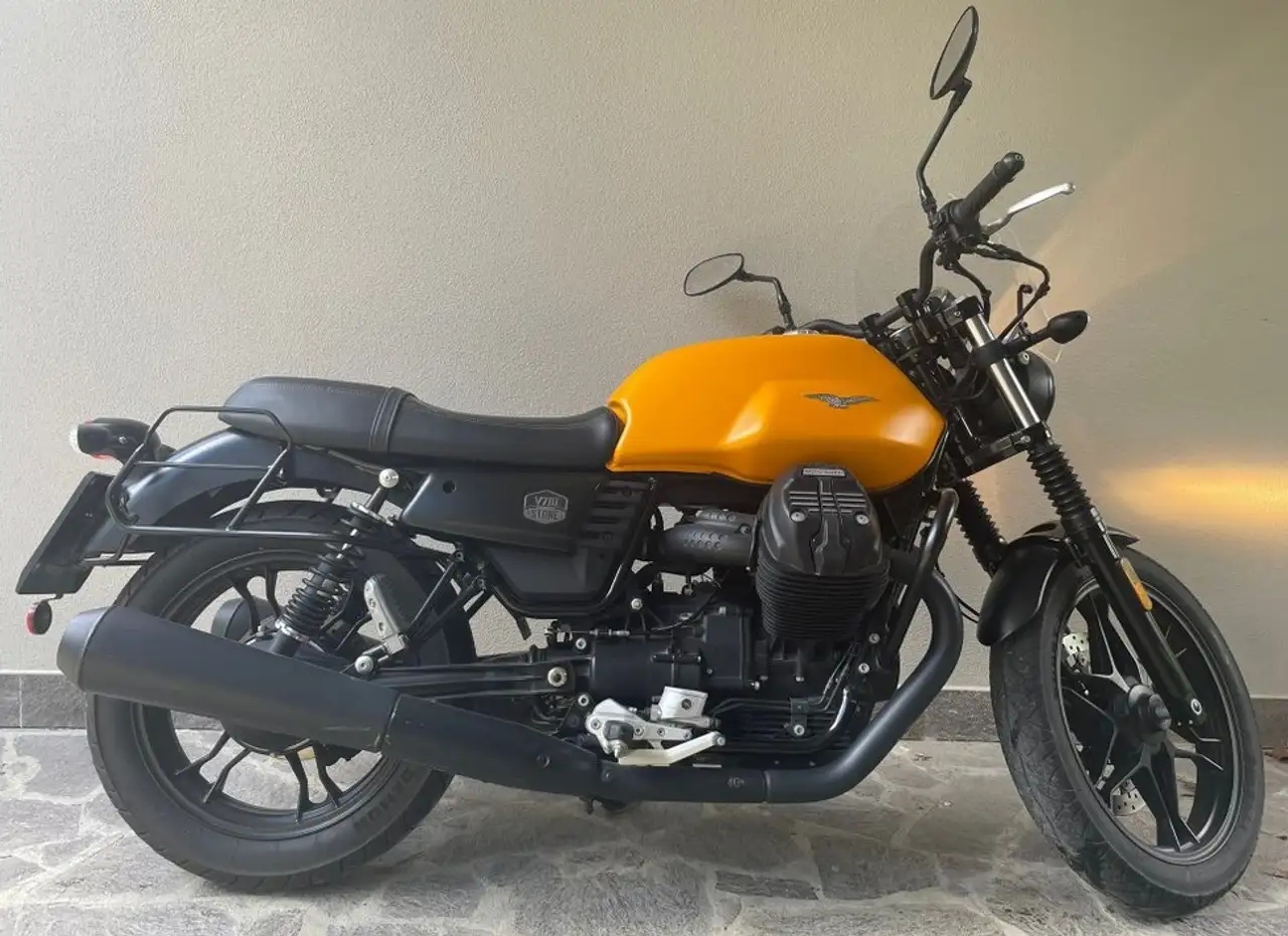 Moto Guzzi V 7