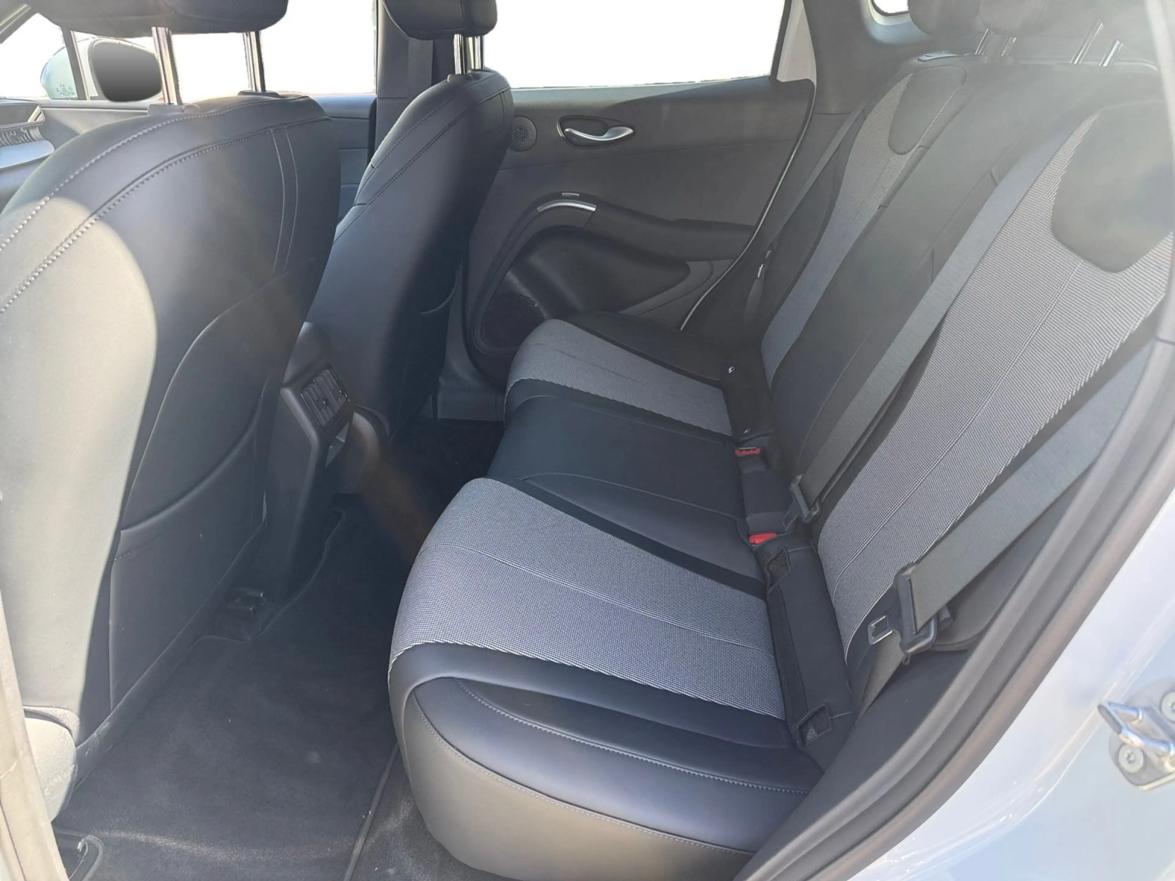 BYD Dolphin Dolphin G DM-i Comfort — photo 9