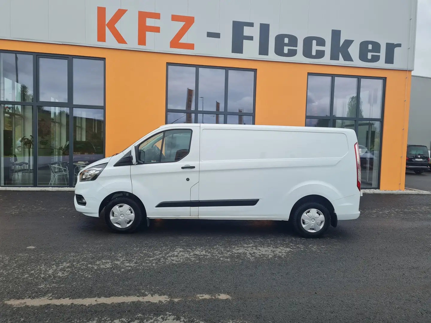 Ford Transit Custom 300 L2 Trend Kasten (TTF) Weiß - 2