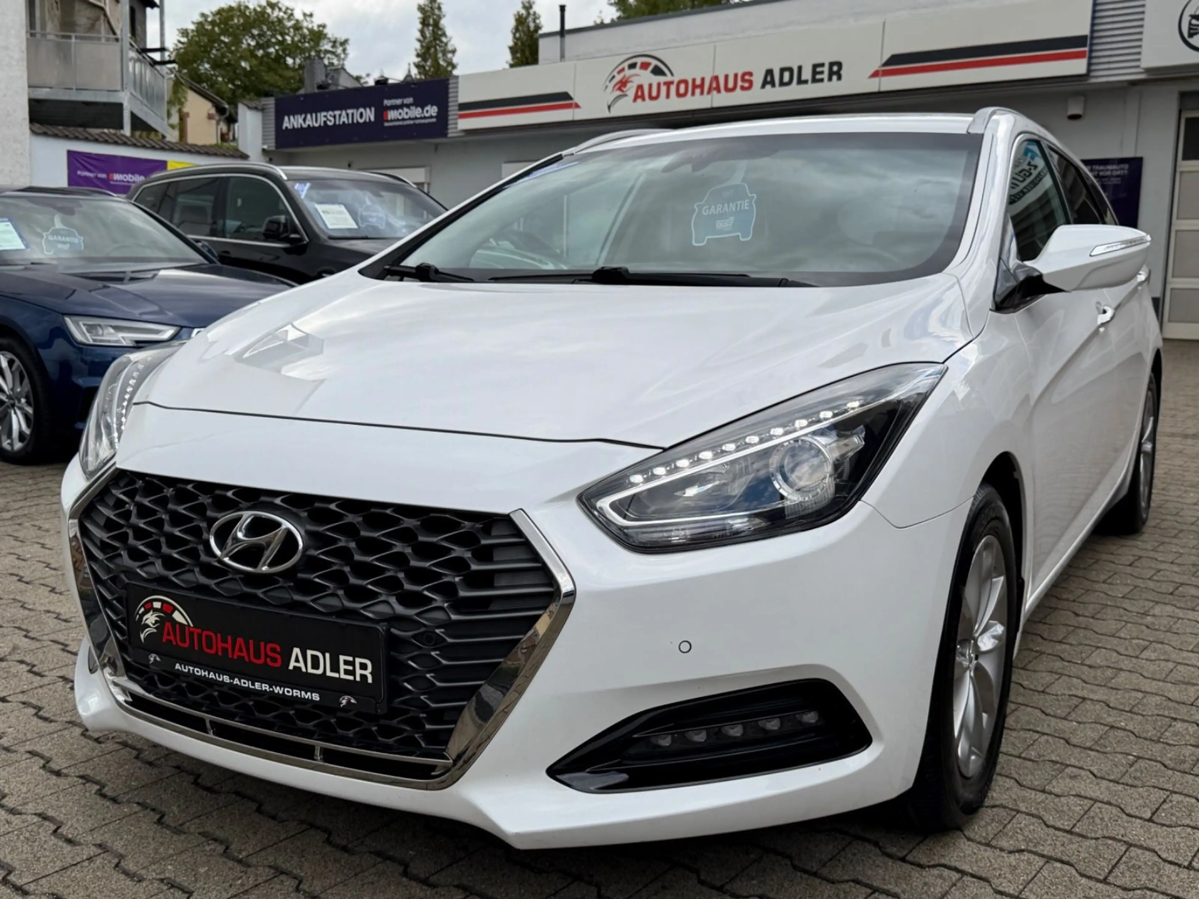 Hyundai i40 cw blue Space Kombi 1.6*1HD*EU6*KAM*NAV*HU28 — photo 9
