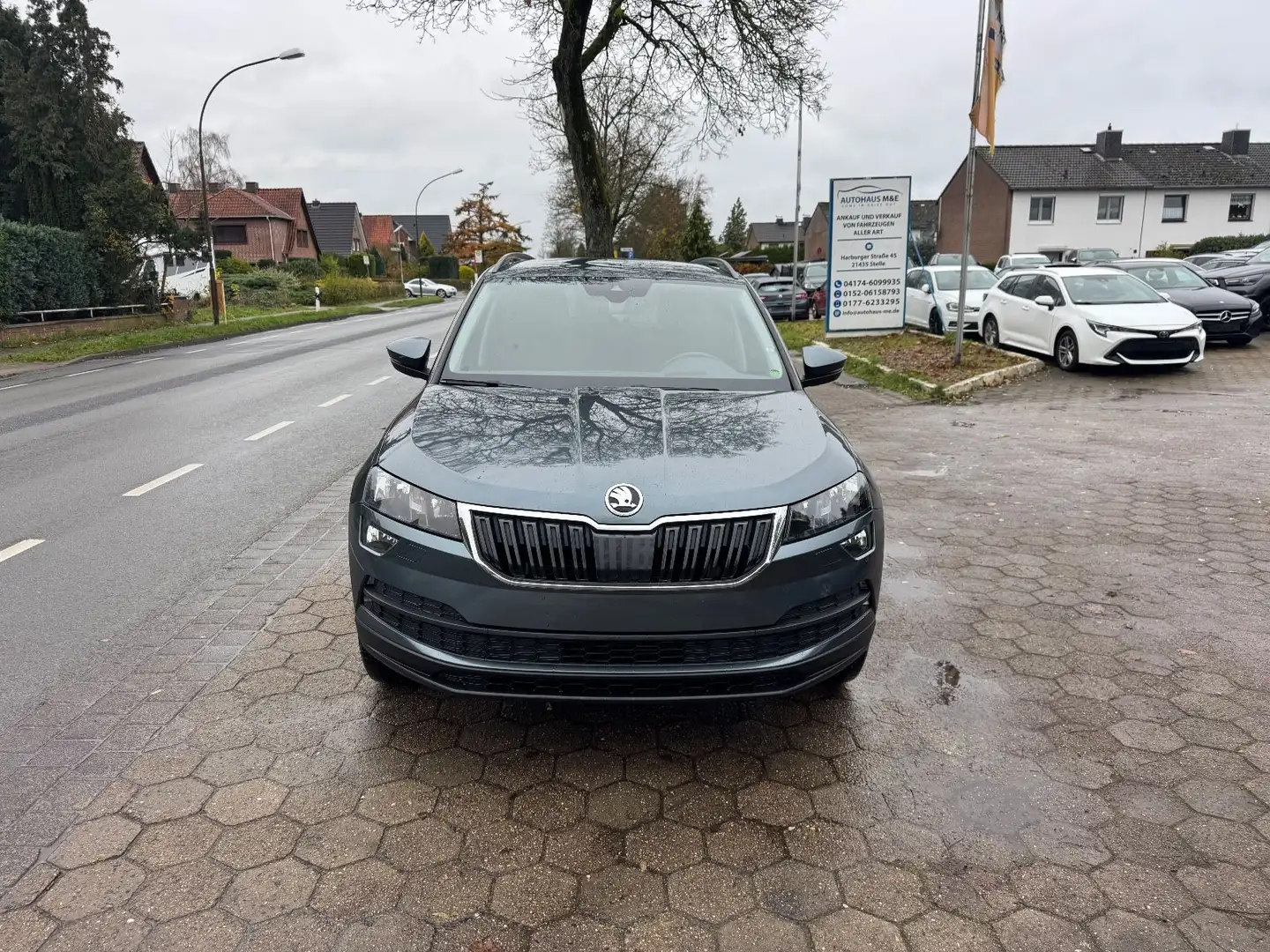 Skoda Karoq 1.6 TDI DSG *Kamera+LED+Spur*guter Zustand Grau - 2