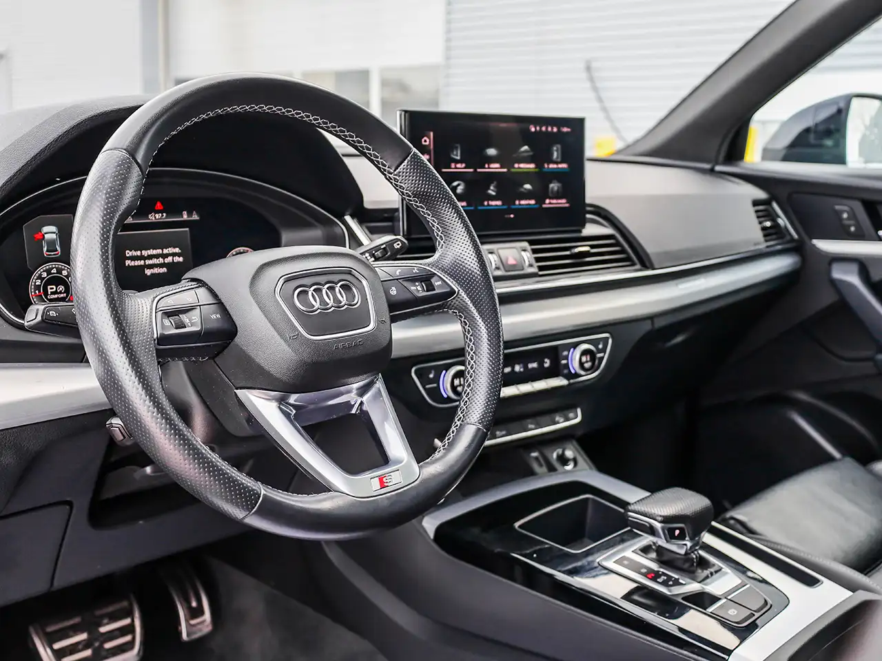 Audi Q5 снимка Audi Q5