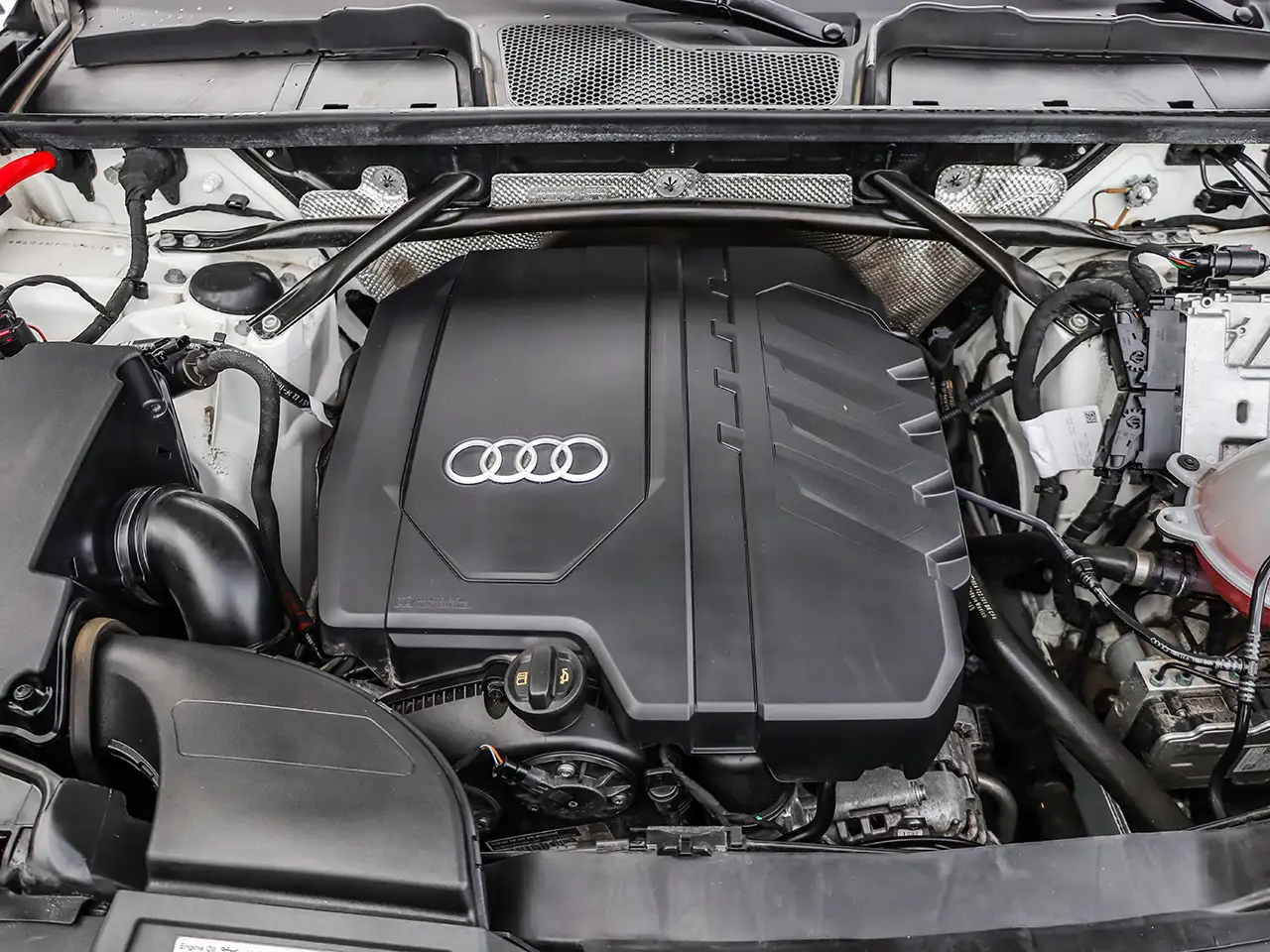 Audi Q5 снимка Audi Q5