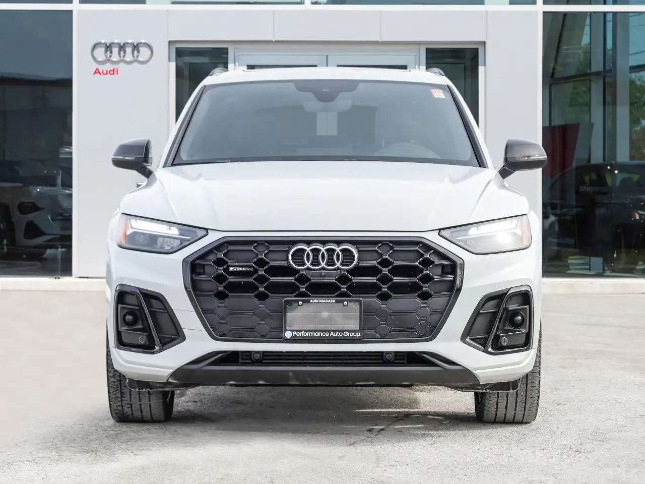 Audi Q5 снимка Audi Q5