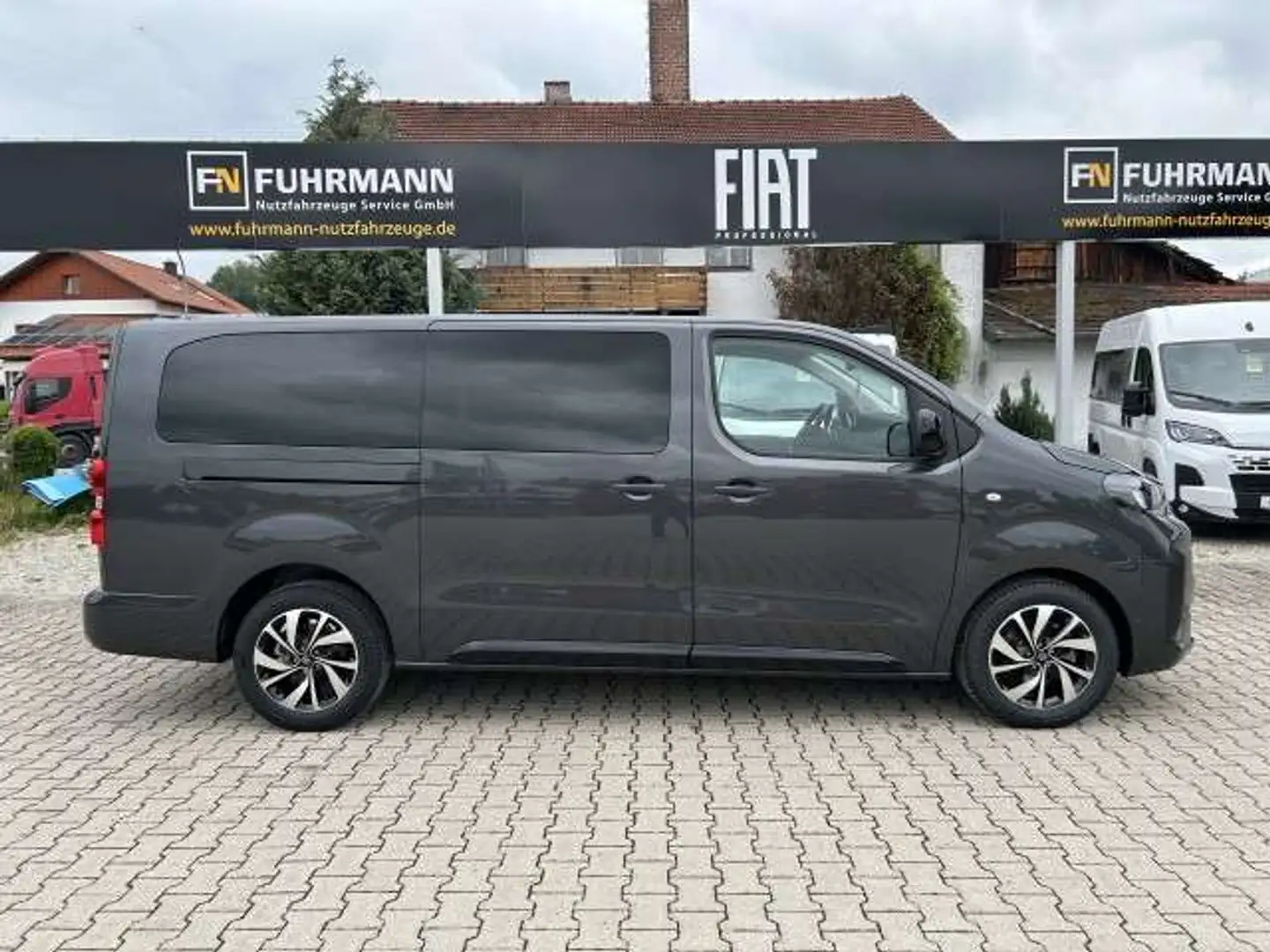 Fiat Ulysse KOMBI BASIS L3 180AT Gri - 2