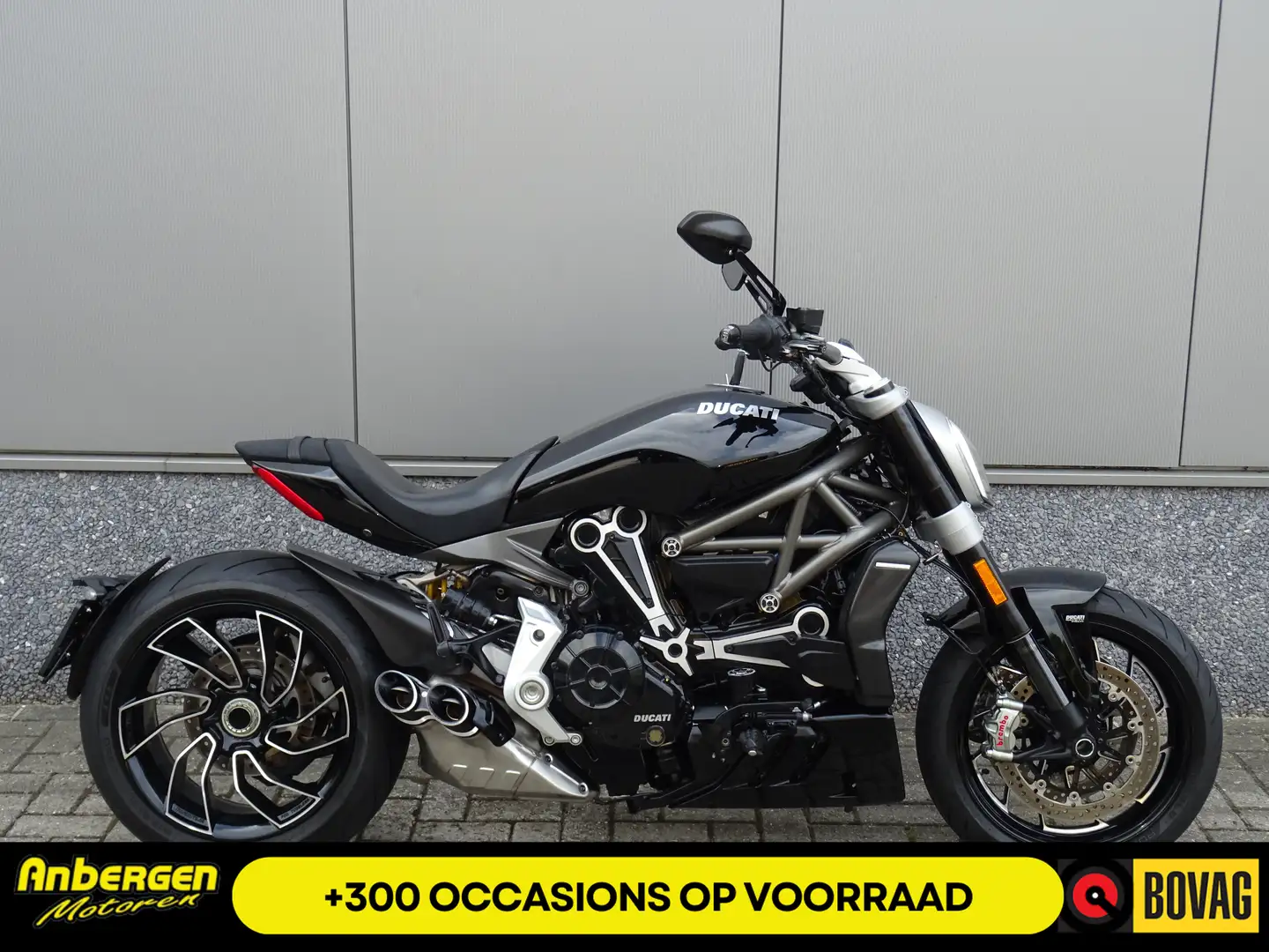 Ducati XDiavel S Zwart - 1