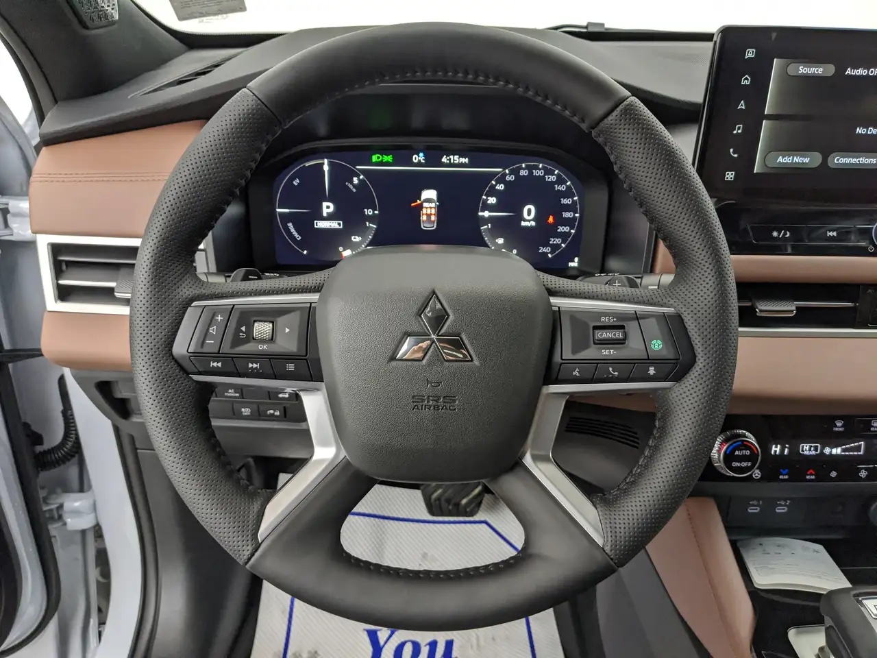 Mitsubishi Outlander снимка Mitsubishi Outlander