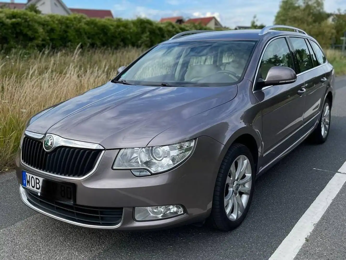 Skoda Superb Superb Combi 2.0 TDI DSG Фіолетовий - 1