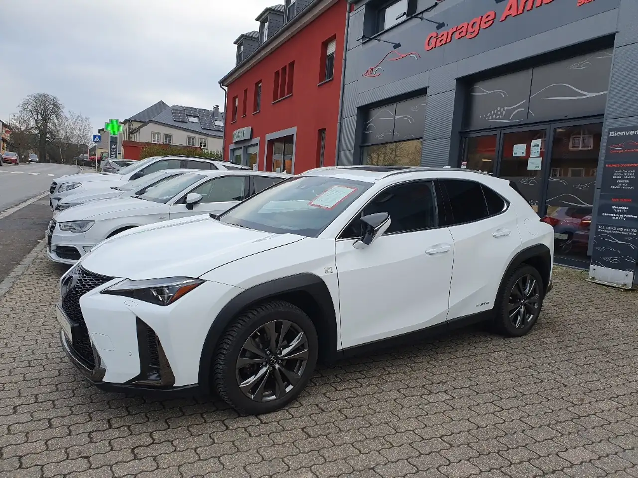 Lexus
