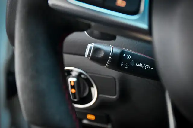Mercedes-Benz Cla view 14