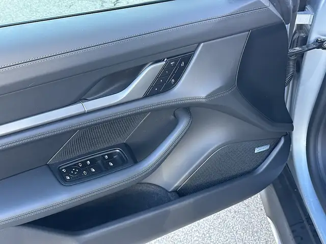 Porsche Taycan 4 Cross Turismo FACELIFT / Head Up / BOSE / Pan... Ansicht 30