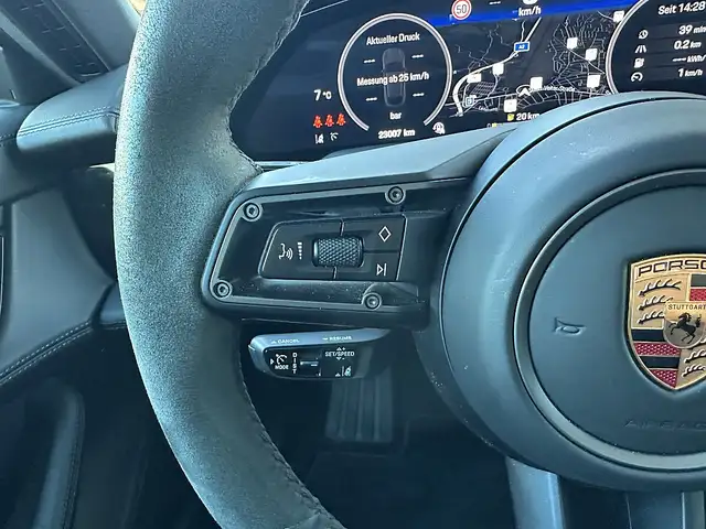 Porsche Taycan 4 Cross Turismo FACELIFT / Head Up / BOSE / Pan... Ansicht 19
