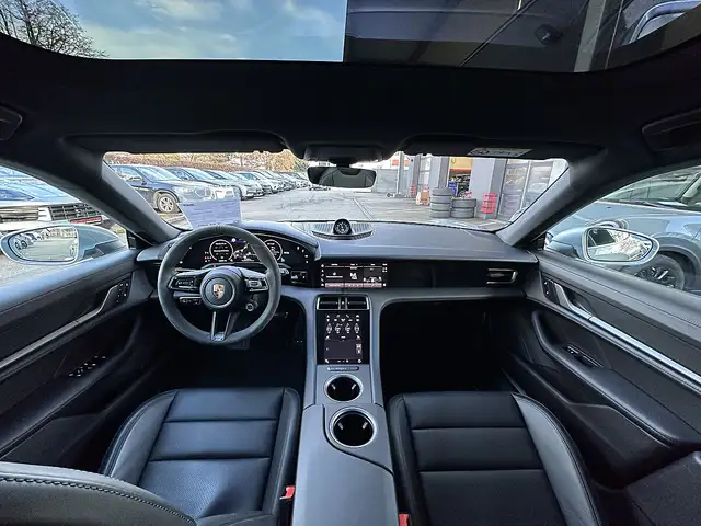 Porsche Taycan 4 Cross Turismo FACELIFT / Head Up / BOSE / Pan... Ansicht 16