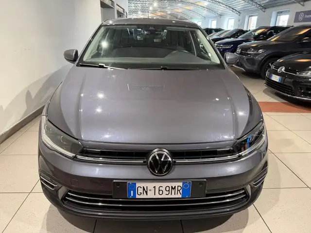 Volkswagen Polo view 7