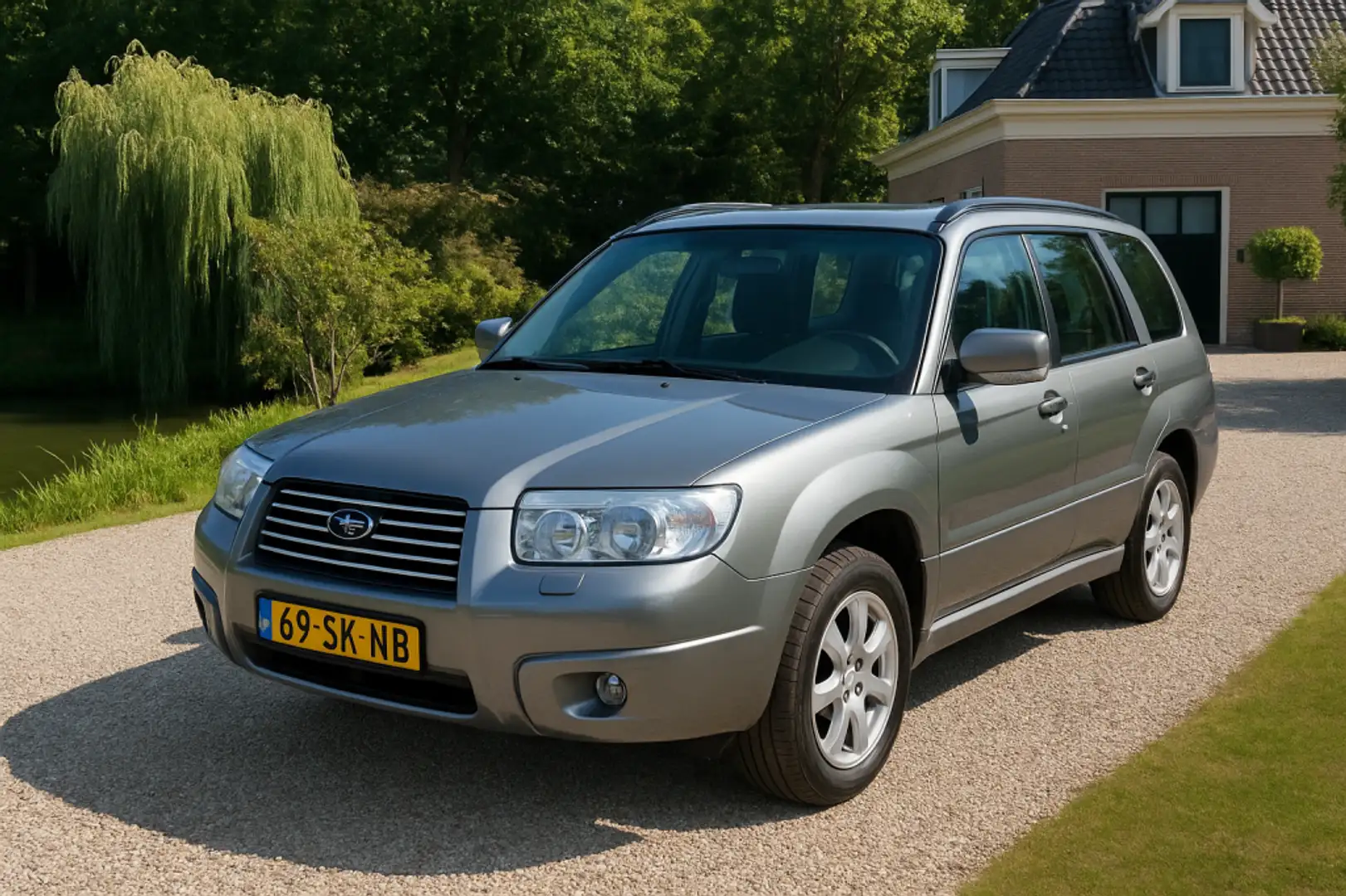 Subaru Forester 2.0 X COMFORT PACK 4x4 NL-auto Airco Trekhaak #LAG Grijs - 1