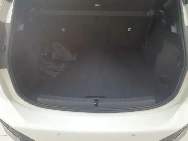 BMW 2 Series view 15