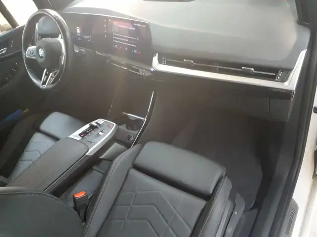 BMW 2 Series view 9