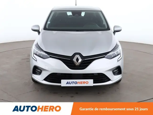 Renault Clio view 9