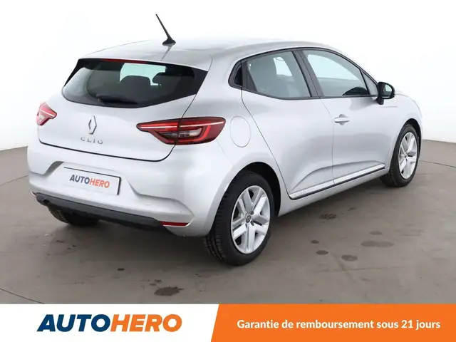 Renault Clio view 6