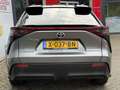 Toyota bZ4X Business Plus 71 kWh NL-AUTO APPLE/ANDROID CARPLAY Grijs - thumbnail 3