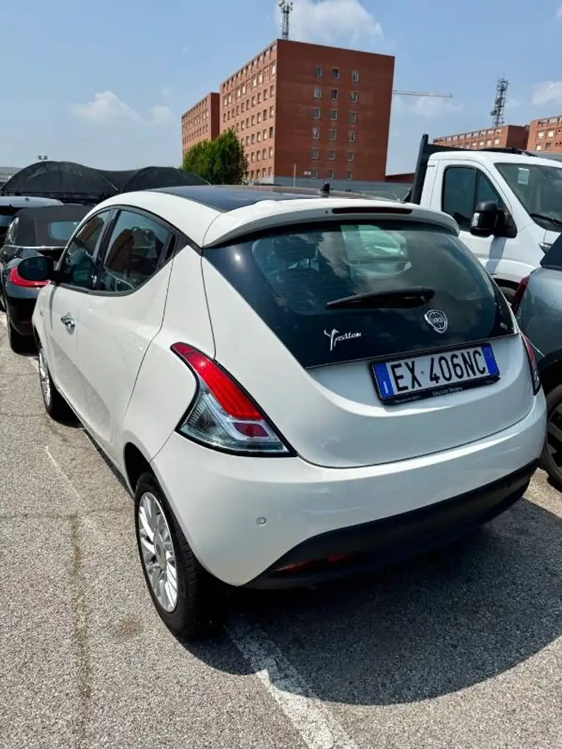 Lancia Ypsilon 0.9 METANO FINO AL 2027 - NEOPATENTATI - 1