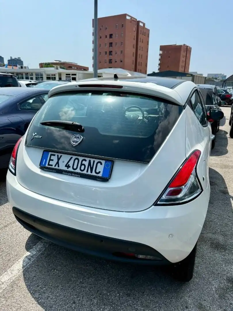 Lancia Ypsilon 0.9 METANO FINO AL 2027 - NEOPATENTATI - 2