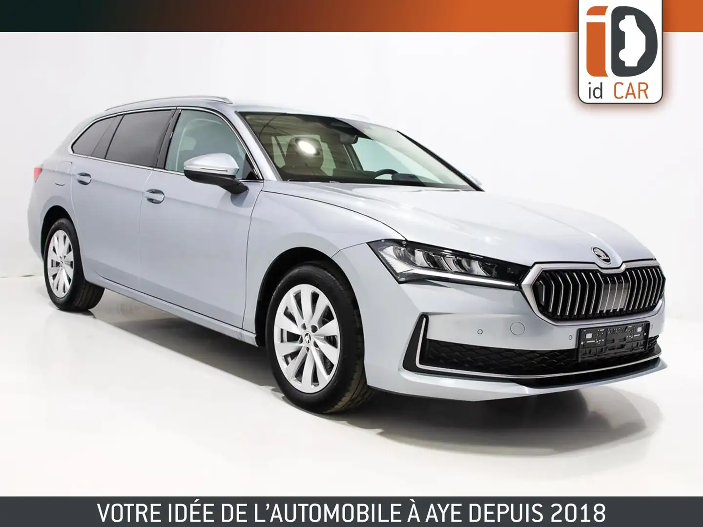 Skoda Superb COMBI 2.0 TDI 150 DSG  LED GPS ACC RADAR CAMERA Gris - 1