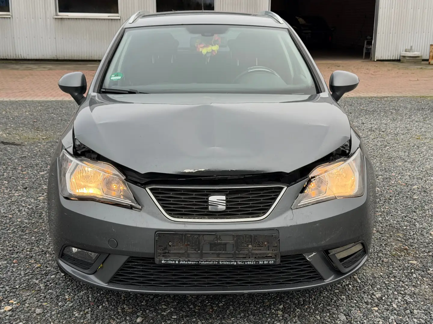 SEAT Ibiza Style Grau - 2