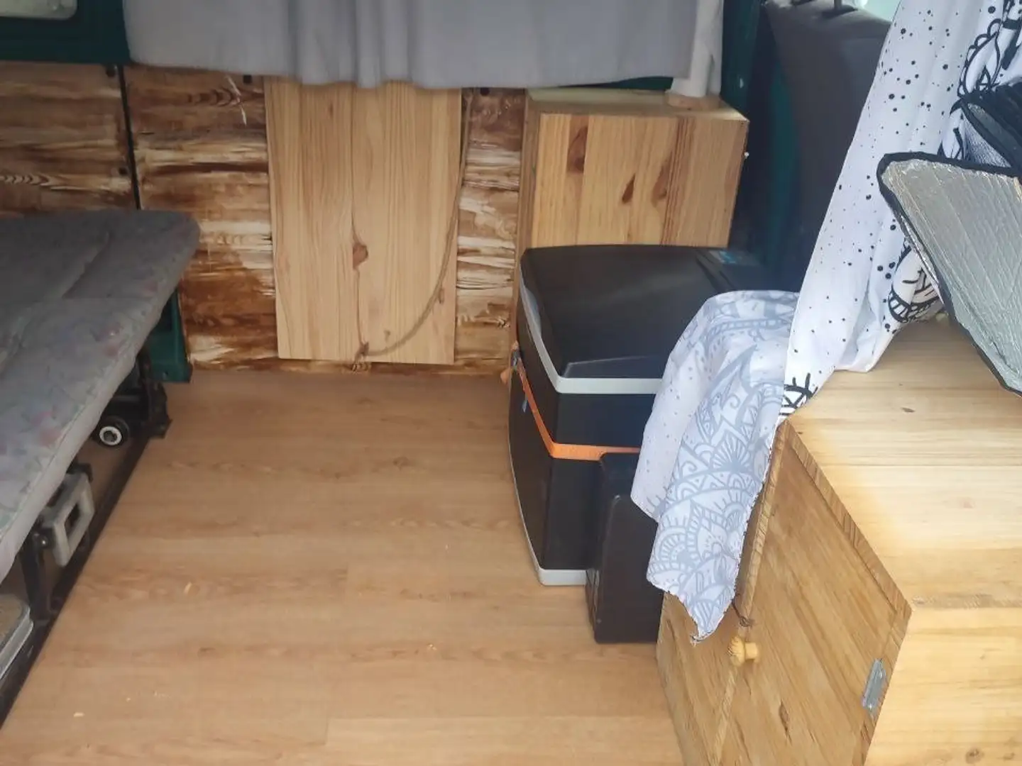 Volkswagen T4 Transporter 7DB1U2 - 2