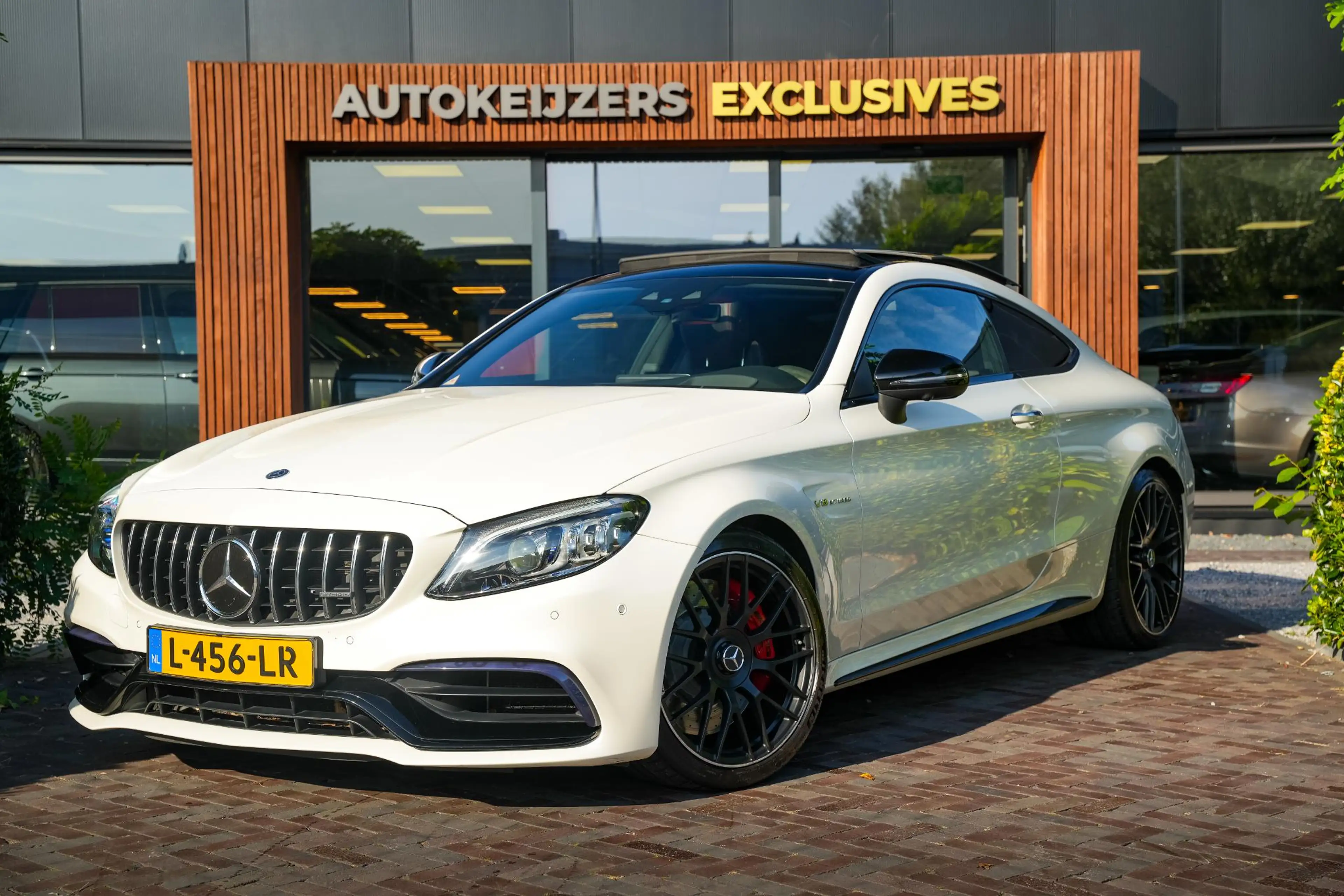 Mercedes-Benz C 63 AMG Coupé S Premium Plus Pack Pano Perfrect onderhoude — photo 10