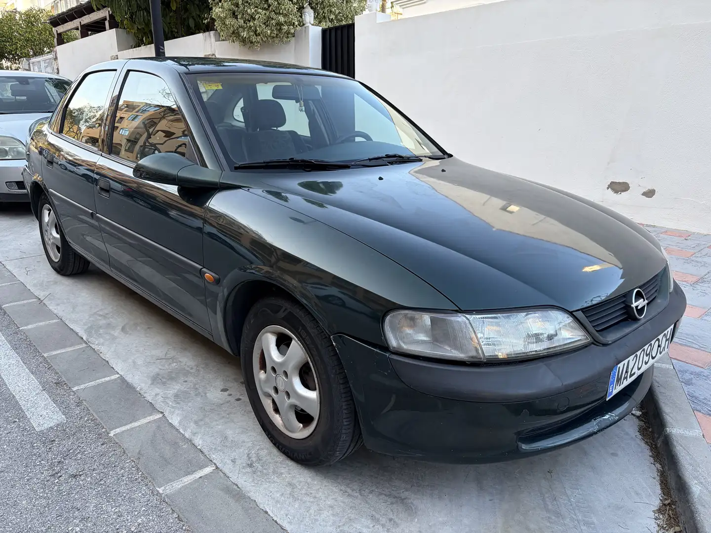 Opel Vectra 1.6 16v - 2