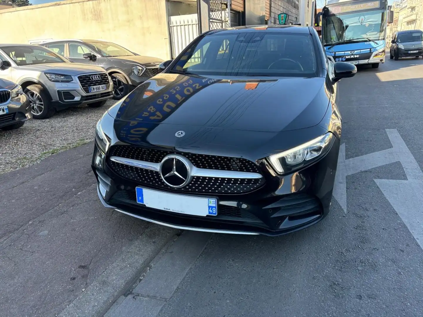 Mercedes-Benz A 180 A180d PACK AMG BERLINE Noir - 1