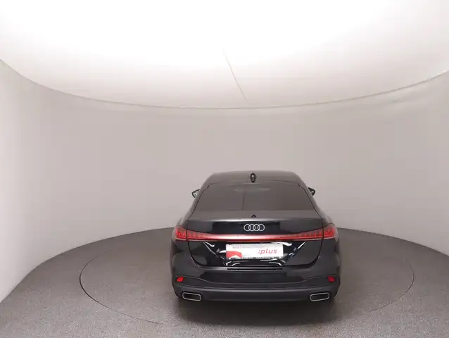Audi A5 view 6