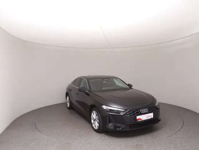 Audi A5 view 2