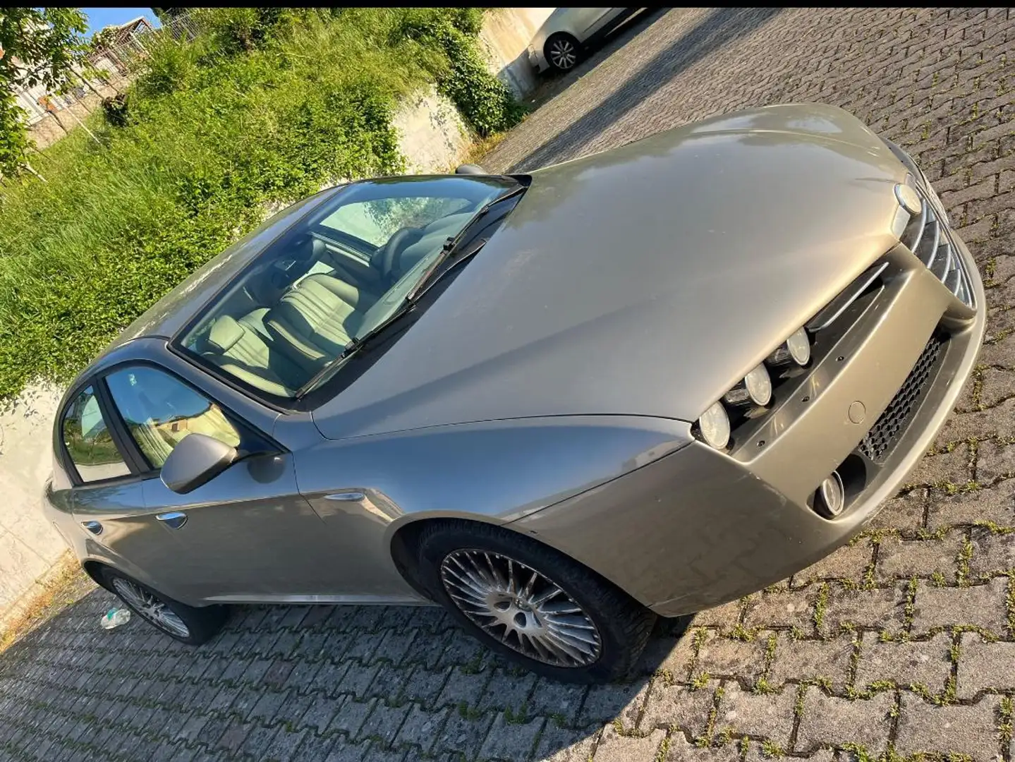 Alfa Romeo 159 159 Berlina 1.9 jts Distinctive 160cv Beige - 1